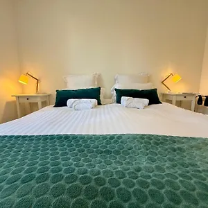 Bed & Breakfast D'hôtes Grange Debout, Beynost